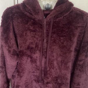 Aerie Fuzzy half zip hoodie